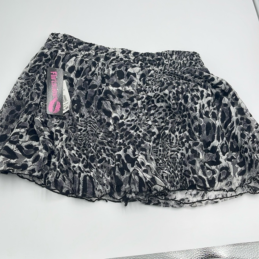 Flirtatious Size Medium Girls Miniskirt